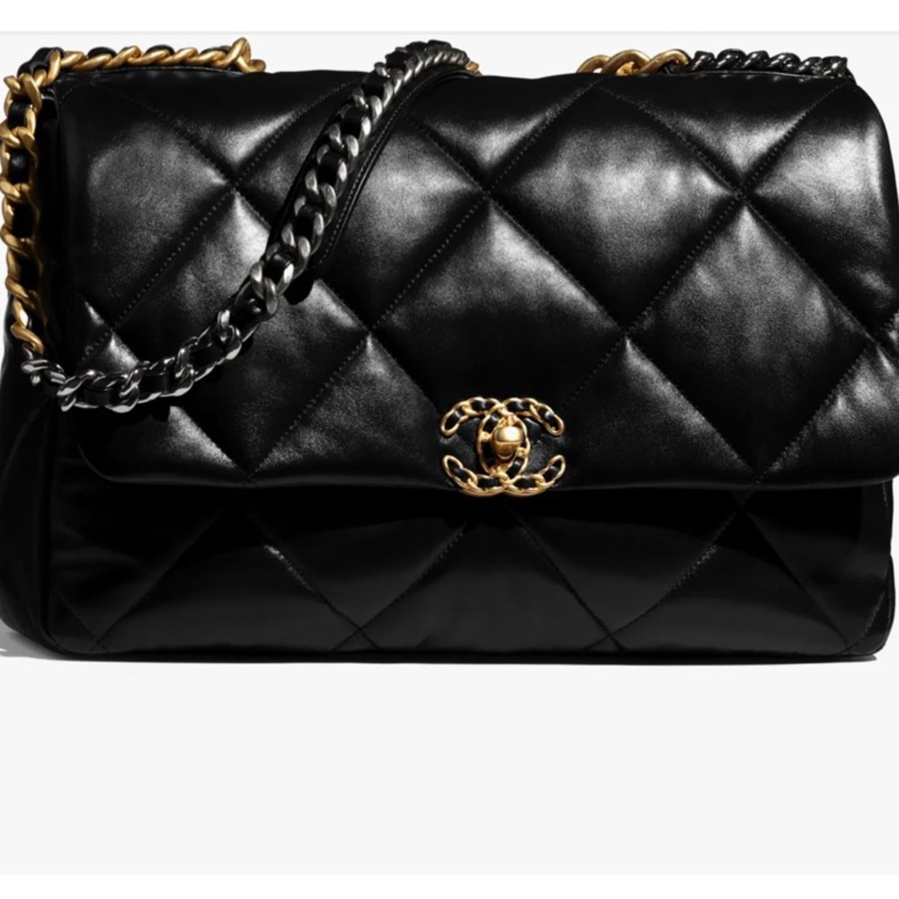 CHANEL 19 MAXI HANDBAG Lambskin, Gold-Tone, Sliver-Tone & Ruthenium-Metal Black